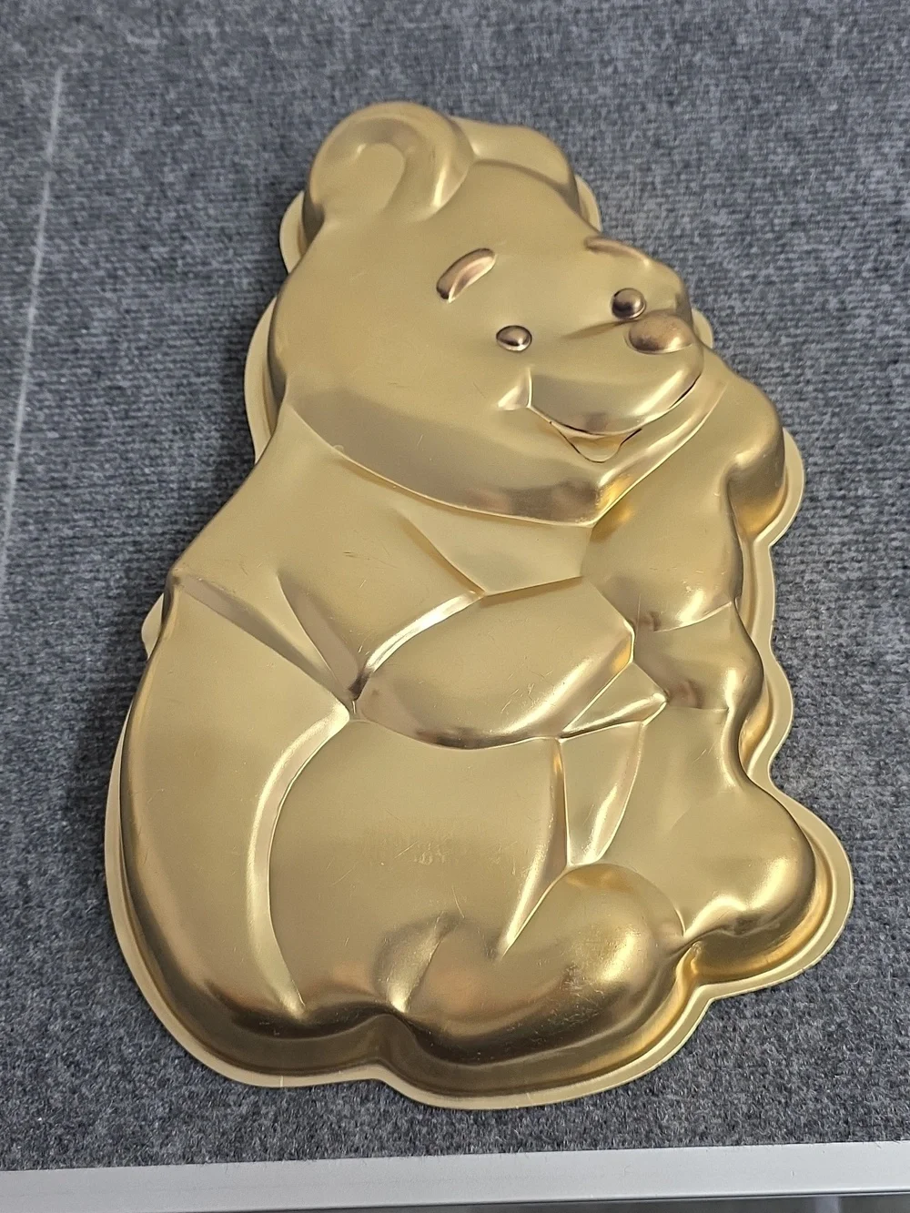 Wilton aluminum character